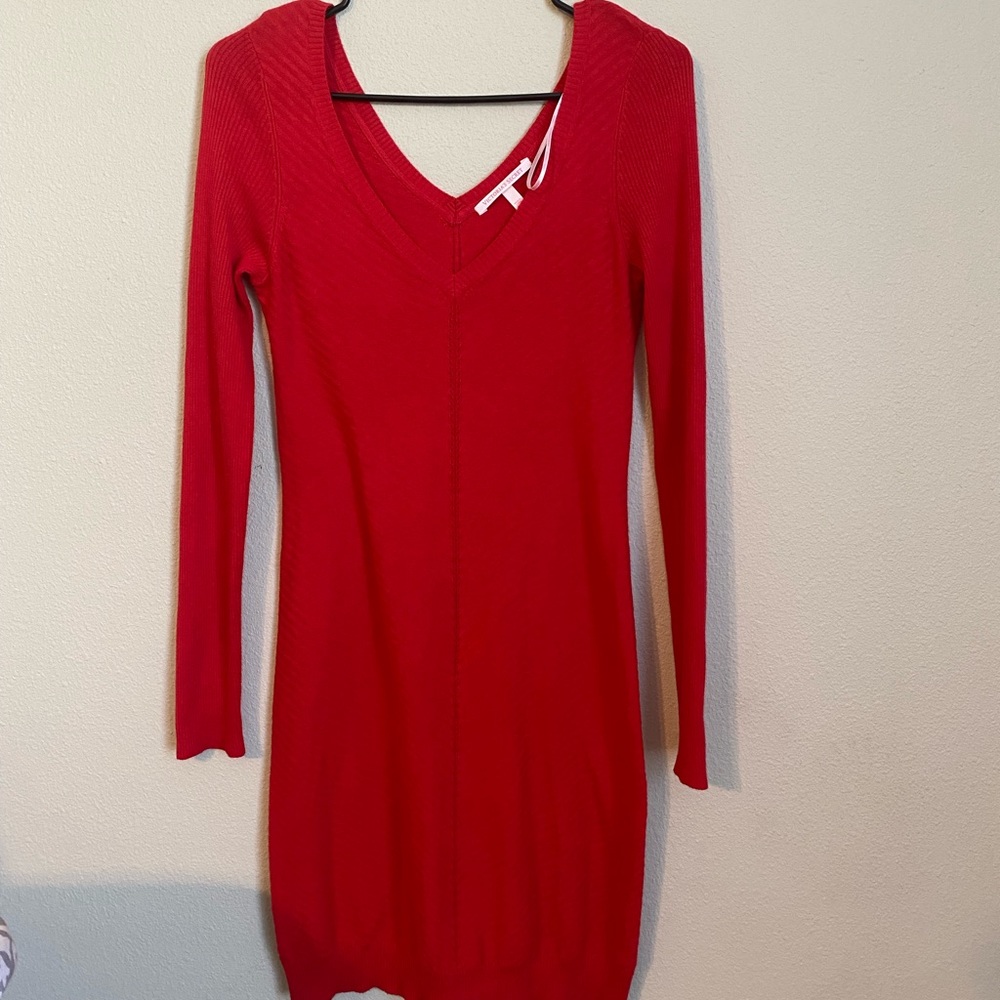 Red VS dress